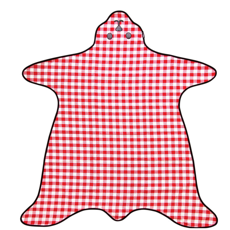 Alpen Home Poulan Bear Skin Picnic Blanket Wayfair.co.uk